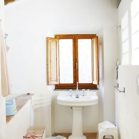 Di Gello カントリーハウス モンテカティーニ・ヴァル・ディ・チェーチナ